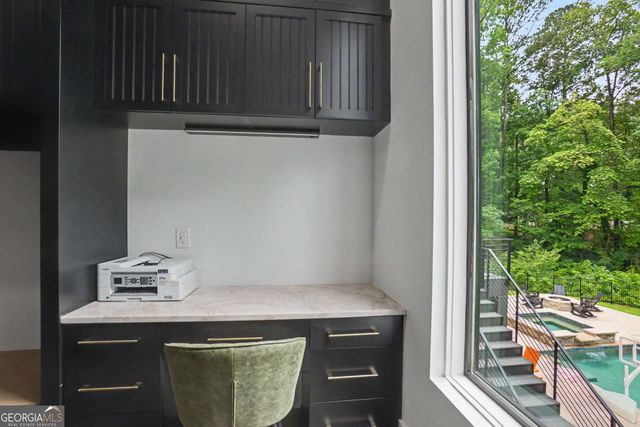 575 Indian Hills Parkway NE, Marietta, GA 30068