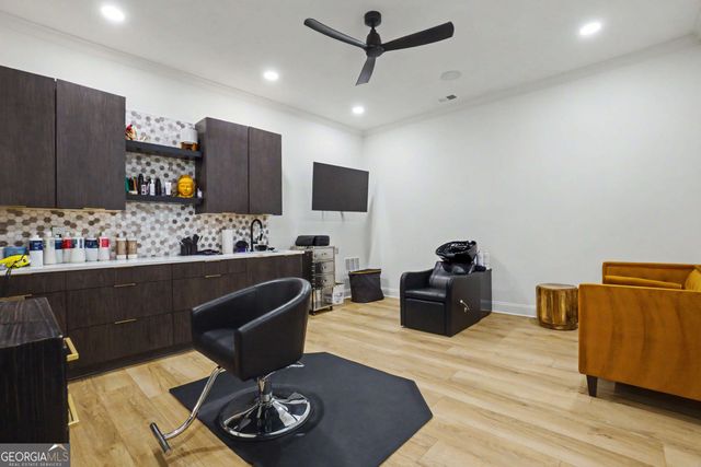 575 Indian Hills Parkway NE, Marietta, GA 30068