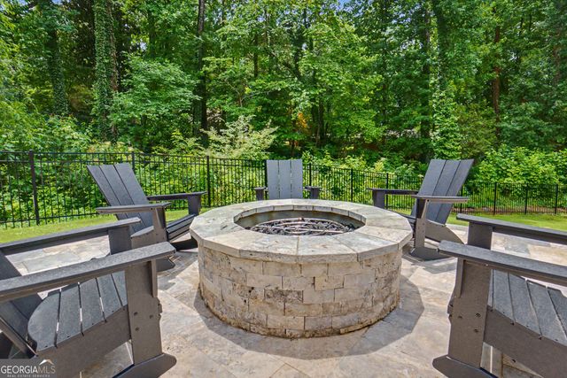 575 Indian Hills Parkway NE, Marietta, GA 30068