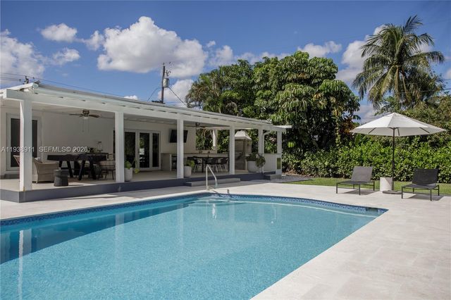 7825 SW 72nd Ave, Miami, FL 33143