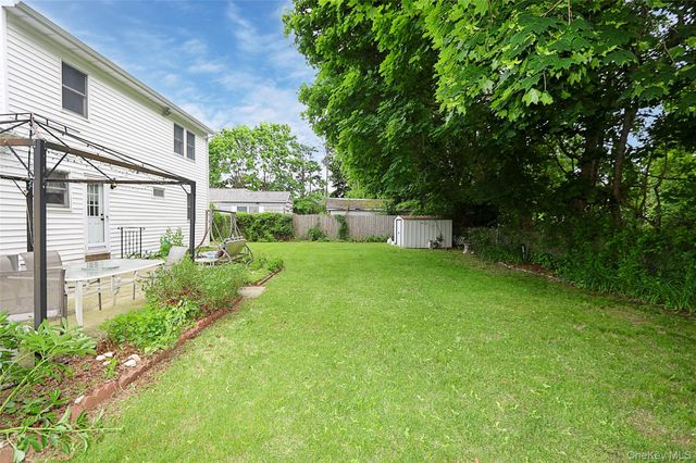 1372 Pine Drive, Bay Shore, NY 11706