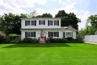 1372 Pine Drive, Bay Shore, NY 11706