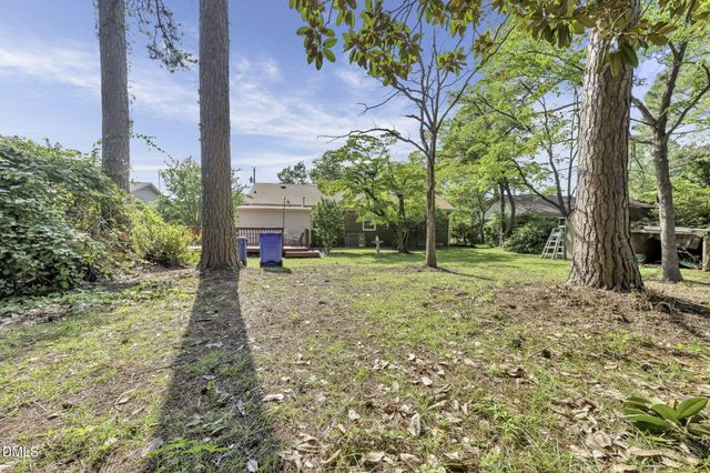5064 Chesapeake Road, Fayetteville, NC 28311