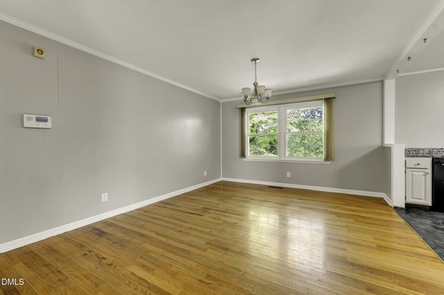 5064 Chesapeake Road, Fayetteville, NC 28311