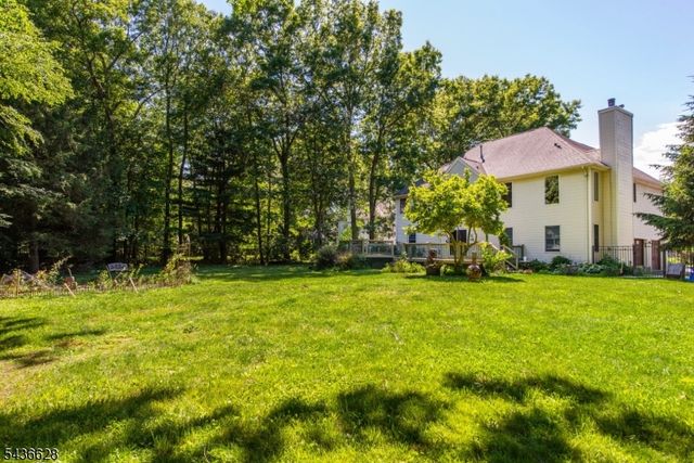 5 Kingston Ct, Jefferson Twp., NJ 07438