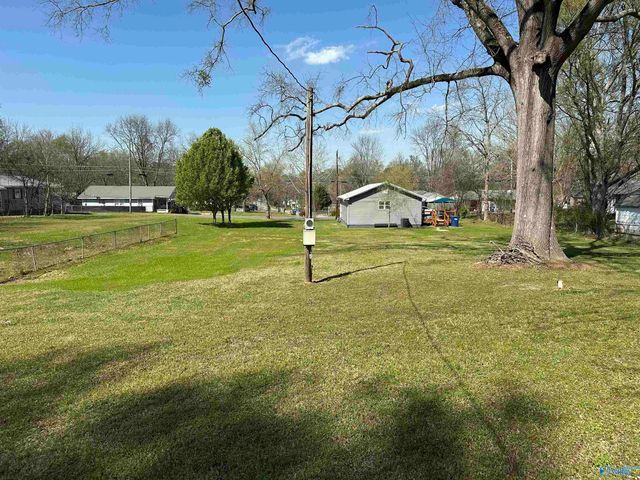 518 SW Noojin Street SW, Attalla, AL 35954