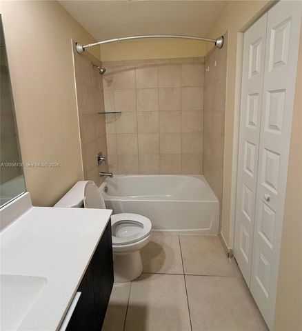 10455 NW 82nd St 10, Doral, FL 33178