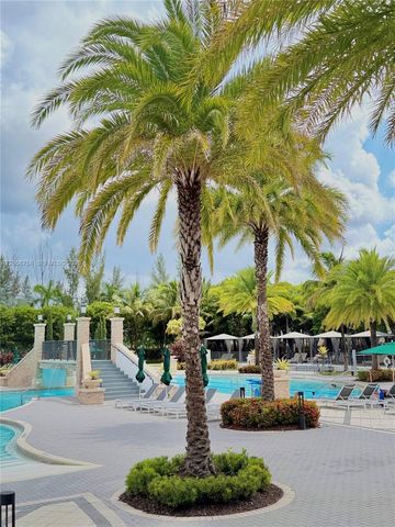 10455 NW 82nd St 10, Doral, FL 33178