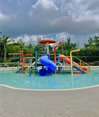 10455 NW 82nd St 10, Doral, FL 33178