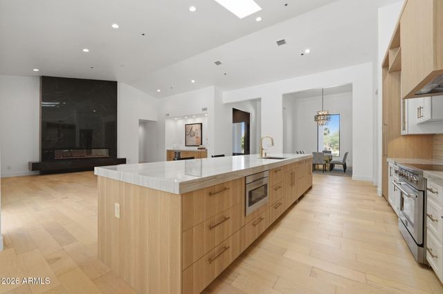 8603 E ASTER Drive, Scottsdale, AZ 85260