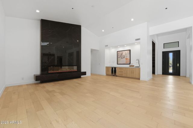 8603 E ASTER Drive, Scottsdale, AZ 85260