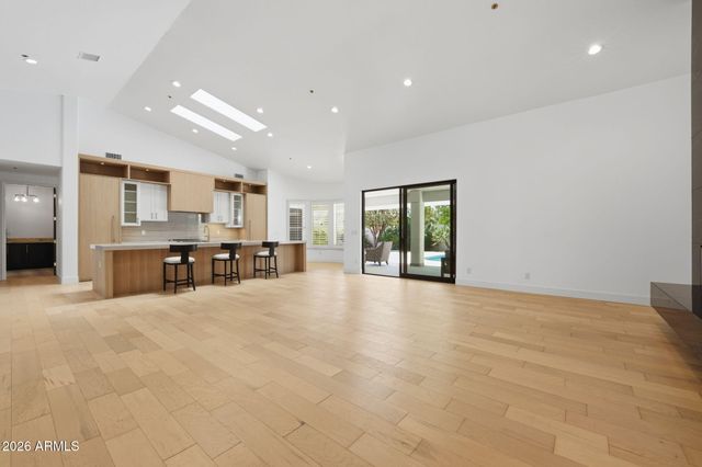 8603 E ASTER Drive, Scottsdale, AZ 85260
