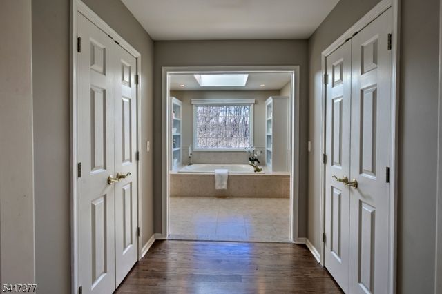 14 Shadowbrook Way, Randolph Twp., NJ 07945