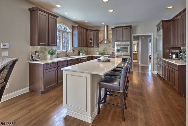 14 Shadowbrook Way, Randolph Twp., NJ 07945