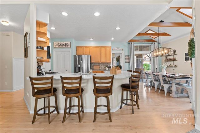 6326 N Talcrest Place, Boise, ID 83713