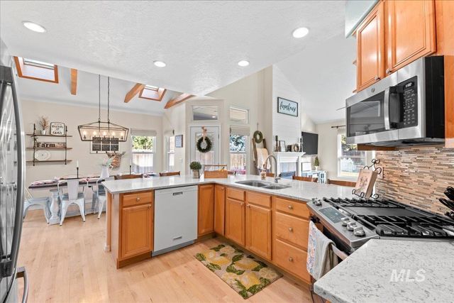 6326 N Talcrest Place, Boise, ID 83713