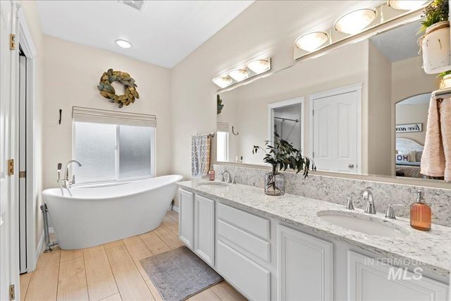 6326 N Talcrest Place, Boise, ID 83713