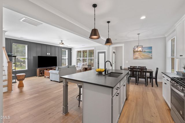 336 W Earp Street, Holly Springs, NC 27540
