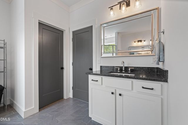 336 W Earp Street, Holly Springs, NC 27540