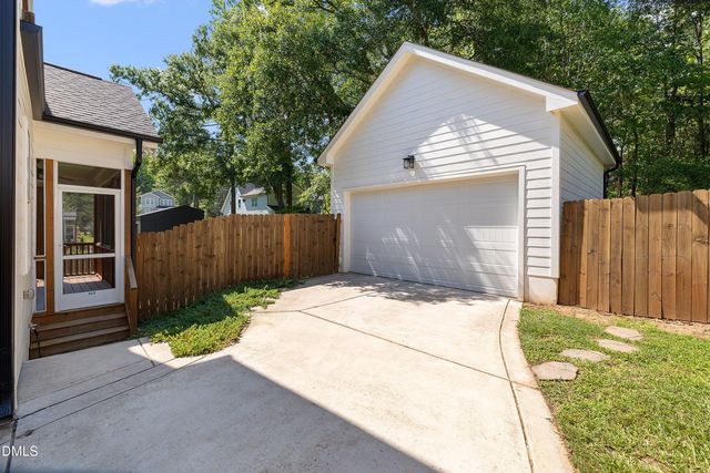 336 W Earp Street, Holly Springs, NC 27540
