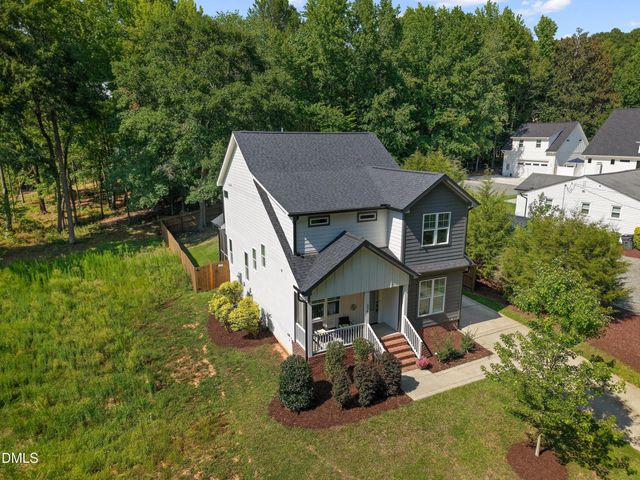 336 W Earp Street, Holly Springs, NC 27540