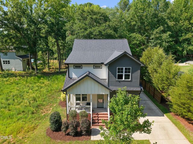 336 W Earp Street, Holly Springs, NC 27540