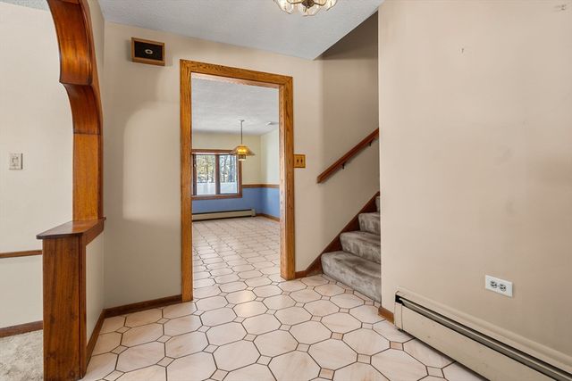 6 Patricia Circle, Wilmington, MA 01887