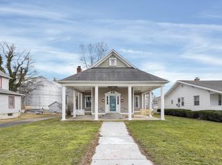 125 W Mound Street 125 W Mound Street, South Charleston, OH 45368