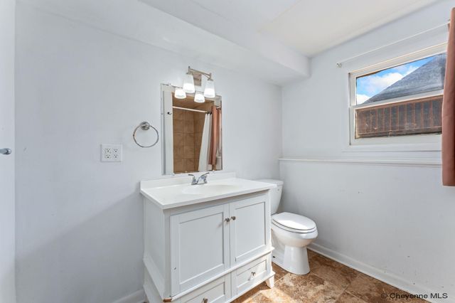 703 TAFT AVE, Cheyenne, WY 82001