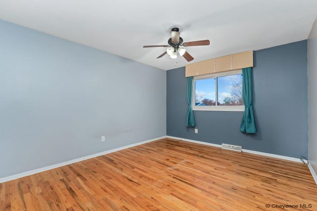 703 TAFT AVE, Cheyenne, WY 82001