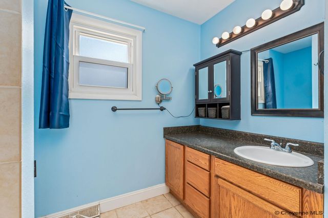 703 TAFT AVE, Cheyenne, WY 82001