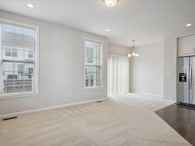 2805 Rathmore Lane, Ann Arbor, MI 48105