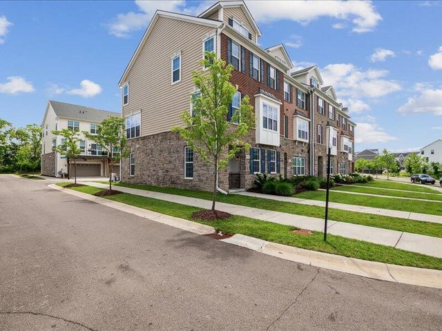 2805 Rathmore Lane, Ann Arbor, MI 48105