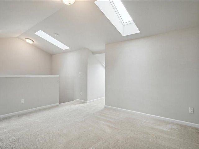 2805 Rathmore Lane, Ann Arbor, MI 48105