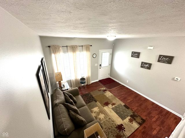 4928 Tuscany Lane, Indianapolis, IN 46254