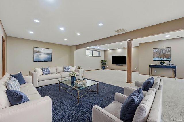 2208 Longleaf Drive, Fort Wayne, IN 46814