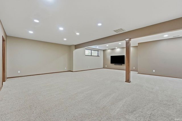2208 Longleaf Drive, Fort Wayne, IN 46814