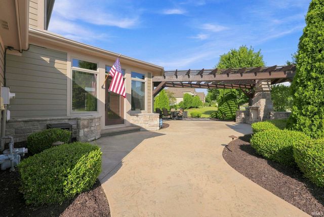 2208 Longleaf Drive, Fort Wayne, IN 46814