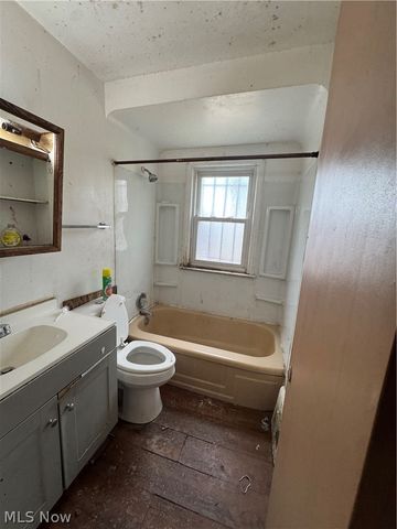 9809 Marah Avenue, Cleveland, OH 44104