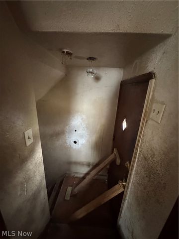 9809 Marah Avenue, Cleveland, OH 44104