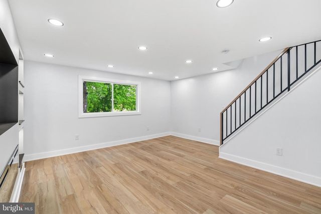11110 RIDGEWAY ST, Philadelphia, PA 19116