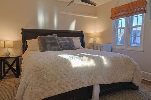 657 County St, New Bedford, MA 02740