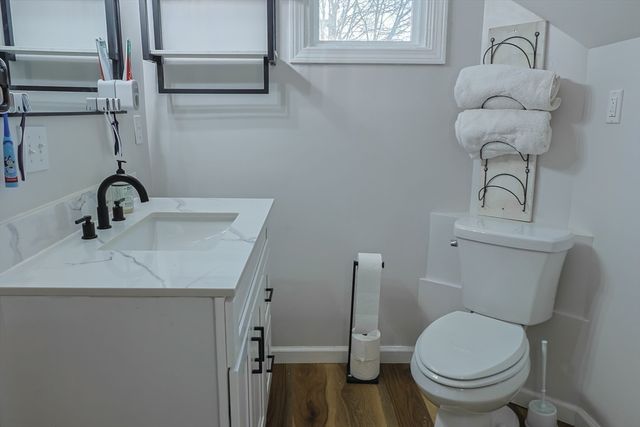 657 County St, New Bedford, MA 02740