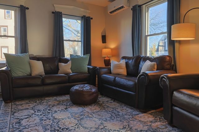 657 County St, New Bedford, MA 02740