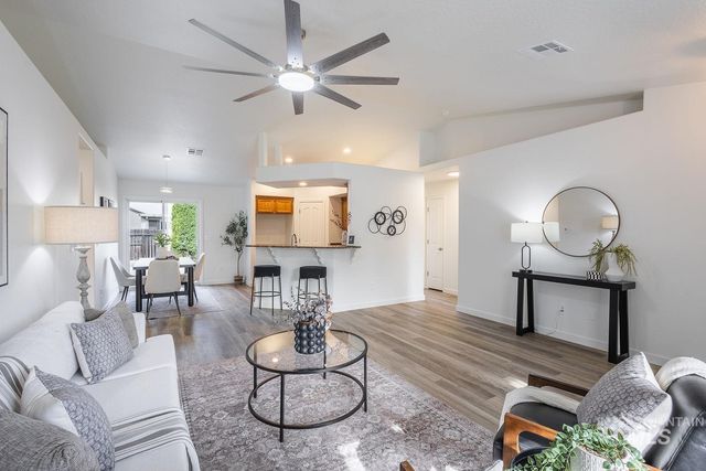 3716 Duluth, Caldwell, ID 83605