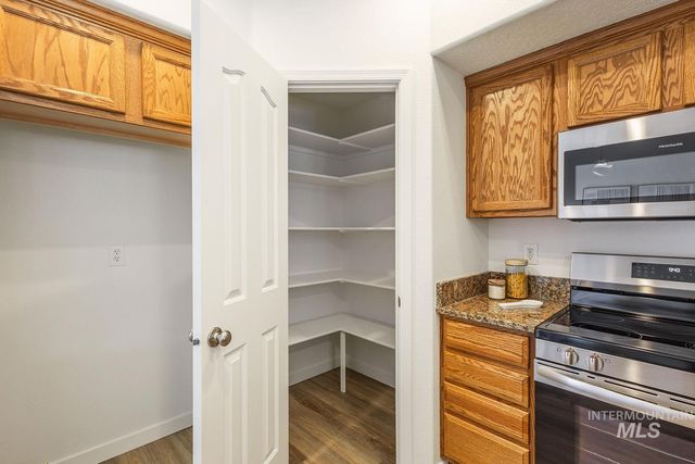 3716 Duluth, Caldwell, ID 83605