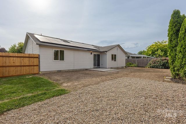 3716 Duluth, Caldwell, ID 83605