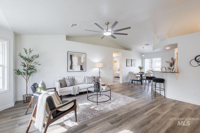 3716 Duluth, Caldwell, ID 83605
