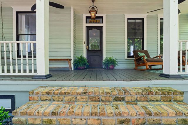 2910 Houston Avenue, Houston, TX 77009