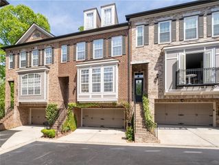 2691 Rivers Edge Drive NE 48, Atlanta, GA 30324